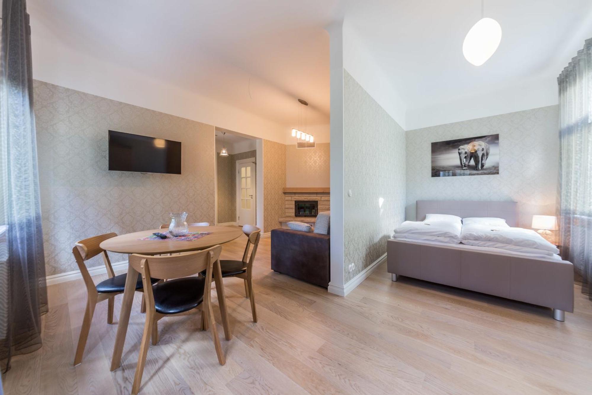 Allika Apartments Tallinn Oda fotoğraf